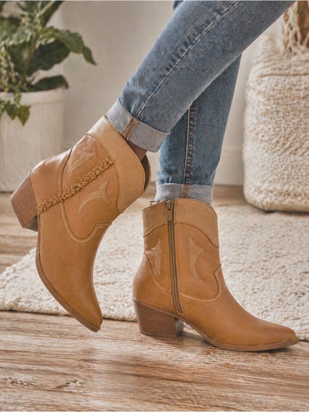 Tan Western Ankle Boots Size 8 Cowboy Booties Braided Detail Side Zip